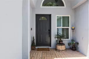 614 Somerstone Dr, Valrico, FL 33594 - Photo 4