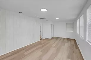 4355 58th Ave N, Saint Petersburg, FL 33714 - Photo 26