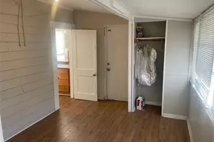 3944 14th Ave S, Saint Petersburg, FL 33711 - Photo 18