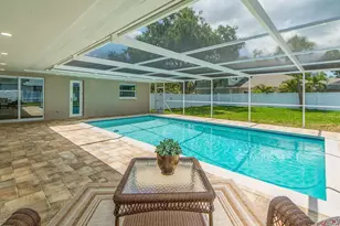 201 Harbor Bluff Dr, Largo, FL 33770 - Photo 38
