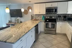 2765 61st Ave N, Saint Petersburg, FL 33714 - Photo 6