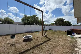10124 Holly Dr, Port Richey, FL 34668 - Photo 28