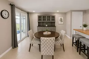 10124 Holly Dr, Port Richey, FL 34668 - Photo 6