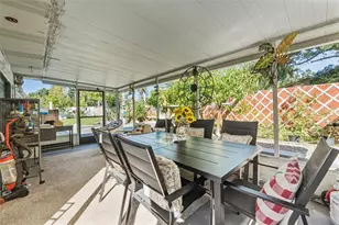 2401 26th Ave S, Saint Petersburg, FL 33712 - Photo 8