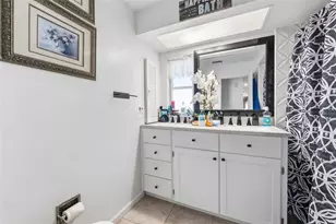 2401 26th Ave S, Saint Petersburg, FL 33712 - Photo 22