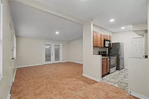 1503 W Linebaugh Ave, Tampa, FL 33612 - Photo 2