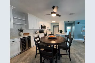 4820 Venetian Boulevard NE, Saint Petersburg, FL 33703 - Photo 8