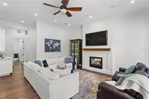 17027 Candeleda De Avila, Tampa, FL 33613 - Photo 20