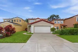 4258 NW 1st Dr, Deerfield Beach, FL 33442 - Photo 2