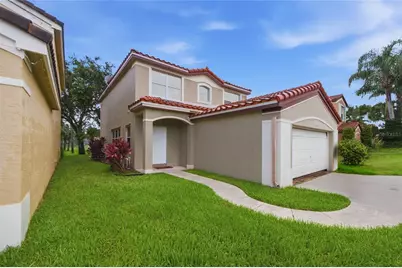 4258 NW 1st Dr, Deerfield Beach, FL 33442 - Photo 4