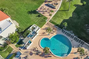 851 Bayway Blvd, Clearwater Beach, FL 33767 - Photo 42