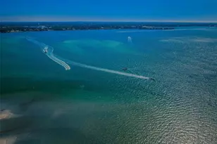 851 Bayway Blvd, Clearwater Beach, FL 33767 - Photo 26