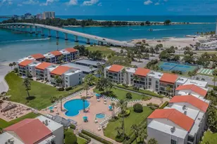 851 Bayway Blvd, Clearwater Beach, FL 33767 - Photo 52