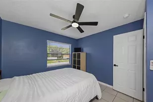 38811 James Ct, Zephyrhills, FL 33540 - Photo 24
