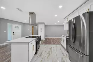 2964 Meadow Oak Dr S, Clearwater, FL 33761 - Photo 12
