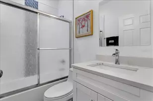 2402 W Fig St, Tampa, FL 33609 - Photo 10