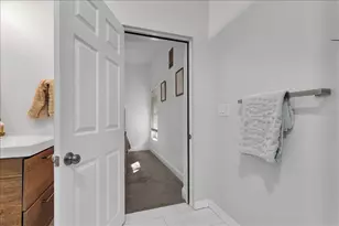 2402 W Fig St, Tampa, FL 33609 - Photo 22