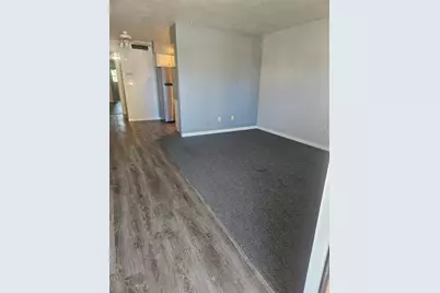 4565 Duhme Road #207, Saint Petersburg, FL 33708 - Photo 4