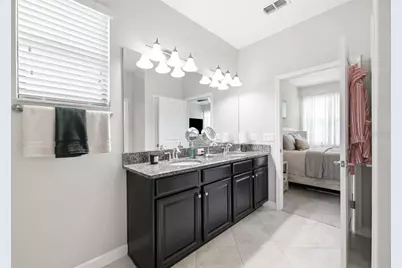9927 Ivory Drive, Ruskin, FL 33573 - Photo 12