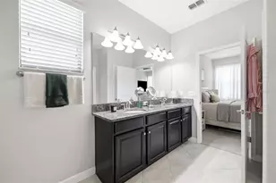 9927 Ivory Dr, Ruskin, FL 33573 - Photo 12