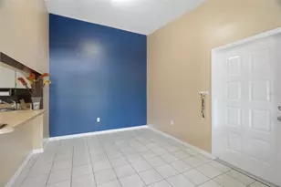1182 Pine Ridge Cir W, Tarpon Springs, FL 34688 - Photo 8