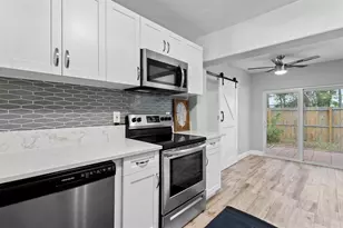 3526 W Paul Ave, Tampa, FL 33611 - Photo 18