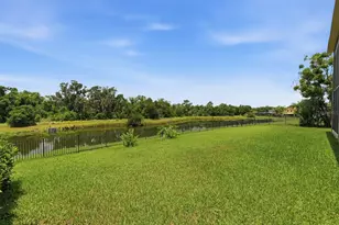 14722 Heronglen Dr, Lithia, FL 33547 - Photo 8