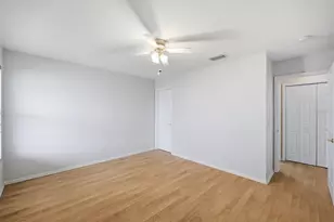 14722 Heronglen Dr, Lithia, FL 33547 - Photo 22