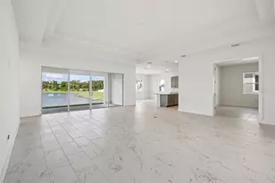 8255 Golden Bch Ct, Parrish, FL 34219 - Photo 6