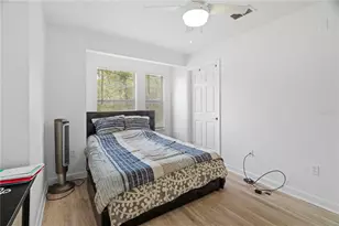 835 SW 9th St, Gainesville, FL 32601 - Photo 10