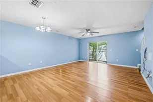8431 Edgewater Pl Blvd, Tampa, FL 33615 - Photo 6