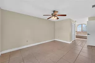 5309 St Lucia Dr, Lakeland, FL 33812 - Photo 14