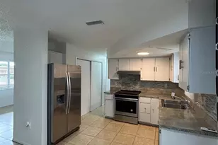 7808 Osteen Rd, New Port Richey, FL 34653 - Photo 6