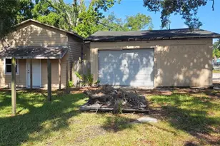 5910 N 40th St, Tampa, FL 33610 - Photo 1