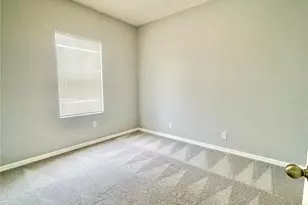 24652 Portofino Dr, Lutz, FL 33559 - Photo 10