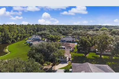 1905 Hanson Court #305, Sun City Center, FL 33573 - Photo 4