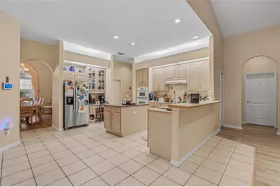 702 Brooker Ridge Court, Brandon, FL 33511 - Photo 8