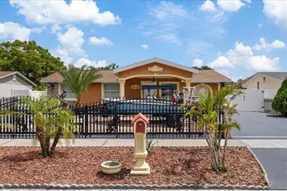 8318 Drycreek Drive, Tampa, FL 33615 - Photo 42
