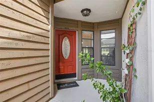 2009 Philippe Ct, Safety Harbor, FL 34695 - Photo 2