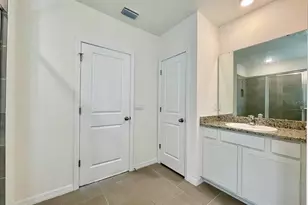 5520 Hollingworth Trl, Wesley Chapel, FL 33545 - Photo 32