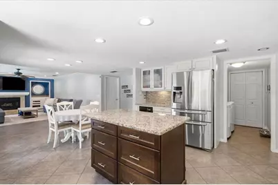 13101 Burnes Lake Drive, Tampa, FL 33612 - Photo 12
