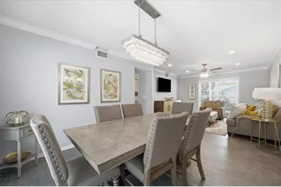 13101 Burnes Lake Drive, Tampa, FL 33612 - Photo 20