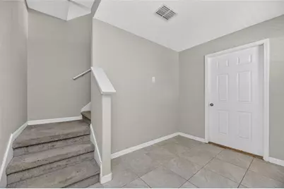 4424 Tuscan Loon Drive, Tampa, FL 33619 - Photo 6