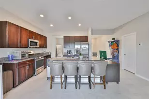 9454 Channing Hill Dr, Sun City Center, FL 33573 - Photo 4