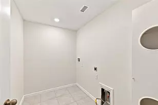 9454 Channing Hill Dr, Sun City Center, FL 33573 - Photo 36