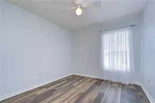 6010 Skylarkcrest Dr, Lithia, FL 33547 - Photo 16