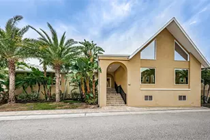 726 Grand Cypress Ln, Tarpon Springs, FL 34689 - Photo 32