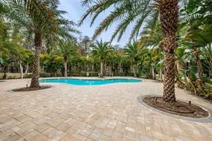 726 Grand Cypress Ln, Tarpon Springs, FL 34689 - Photo 58