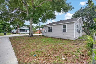 1905 24th Street S, Saint Petersburg, FL 33712 - Photo 38