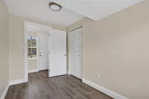 1905 24th St S, Saint Petersburg, FL 33712 - Photo 42